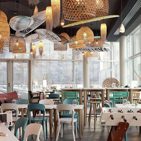 Hotel Hampton By Hilton Paris Clichy