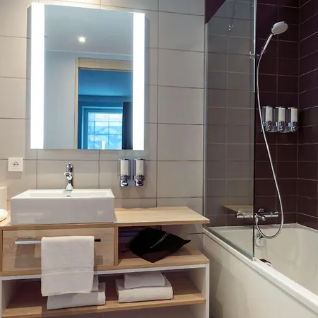 Hampton By Hilton Paris