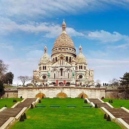 Hotel Hampton By Hilton Paris