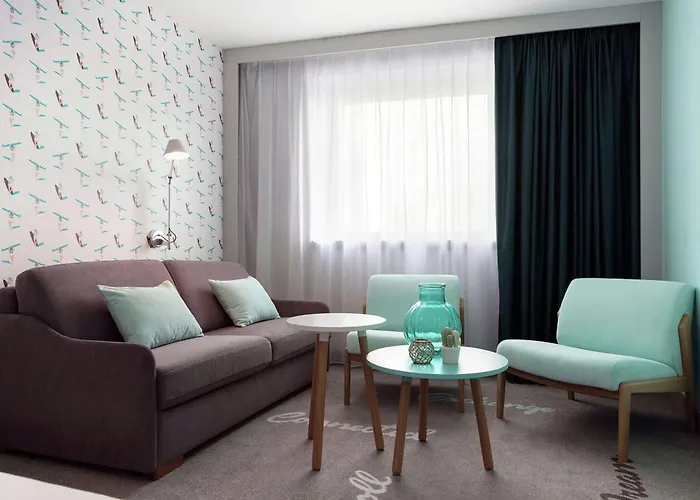 Hampton By Hilton Paris